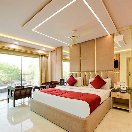 Staybook South Delhi Nueva Delhi Exterior foto
