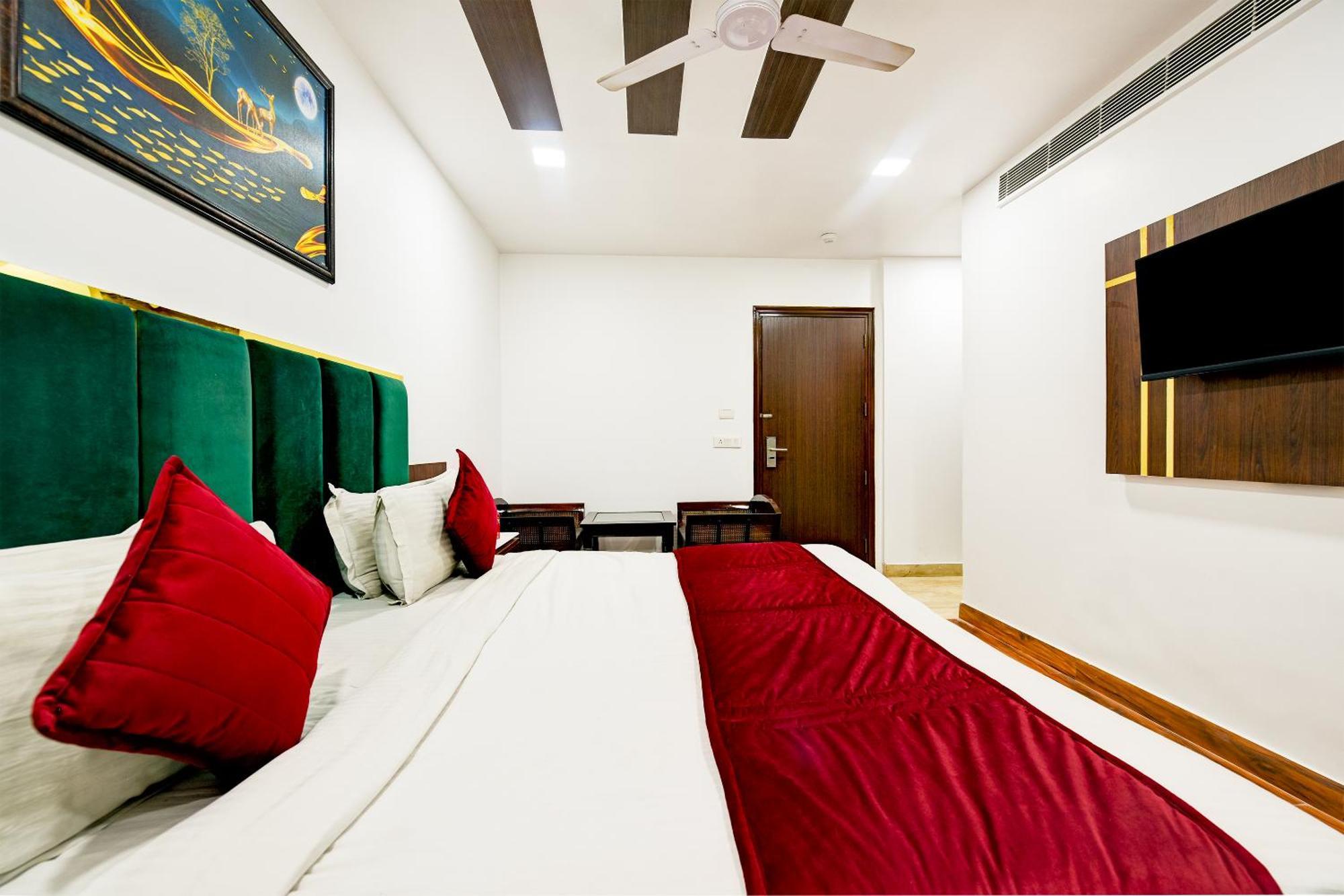 Staybook South Delhi Nueva Delhi Exterior foto