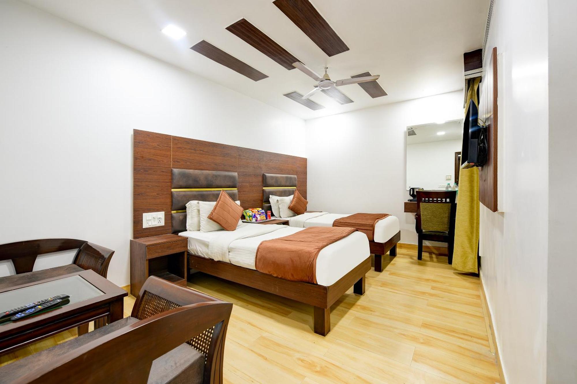 Staybook South Delhi Nueva Delhi Exterior foto