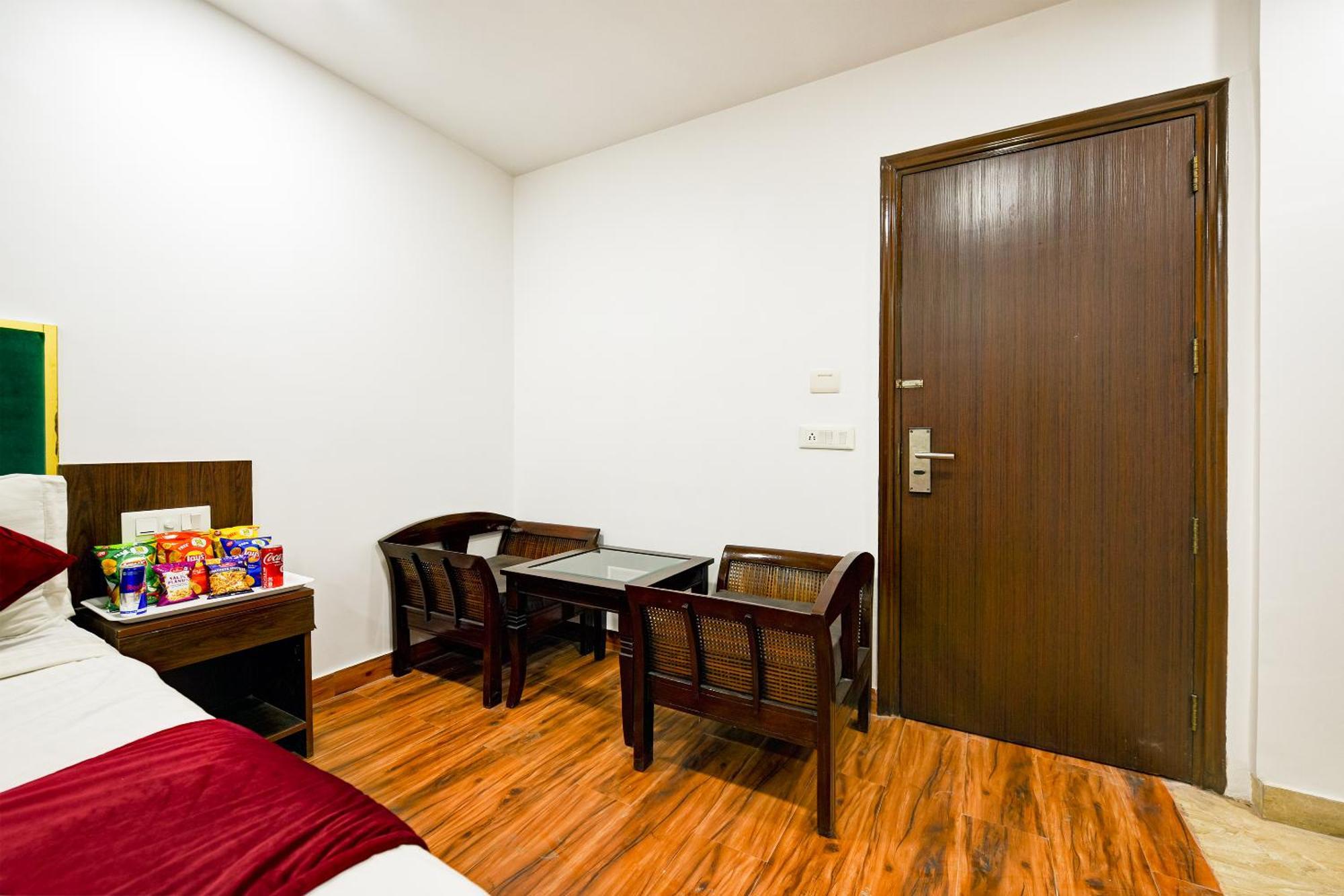 Staybook South Delhi Nueva Delhi Exterior foto