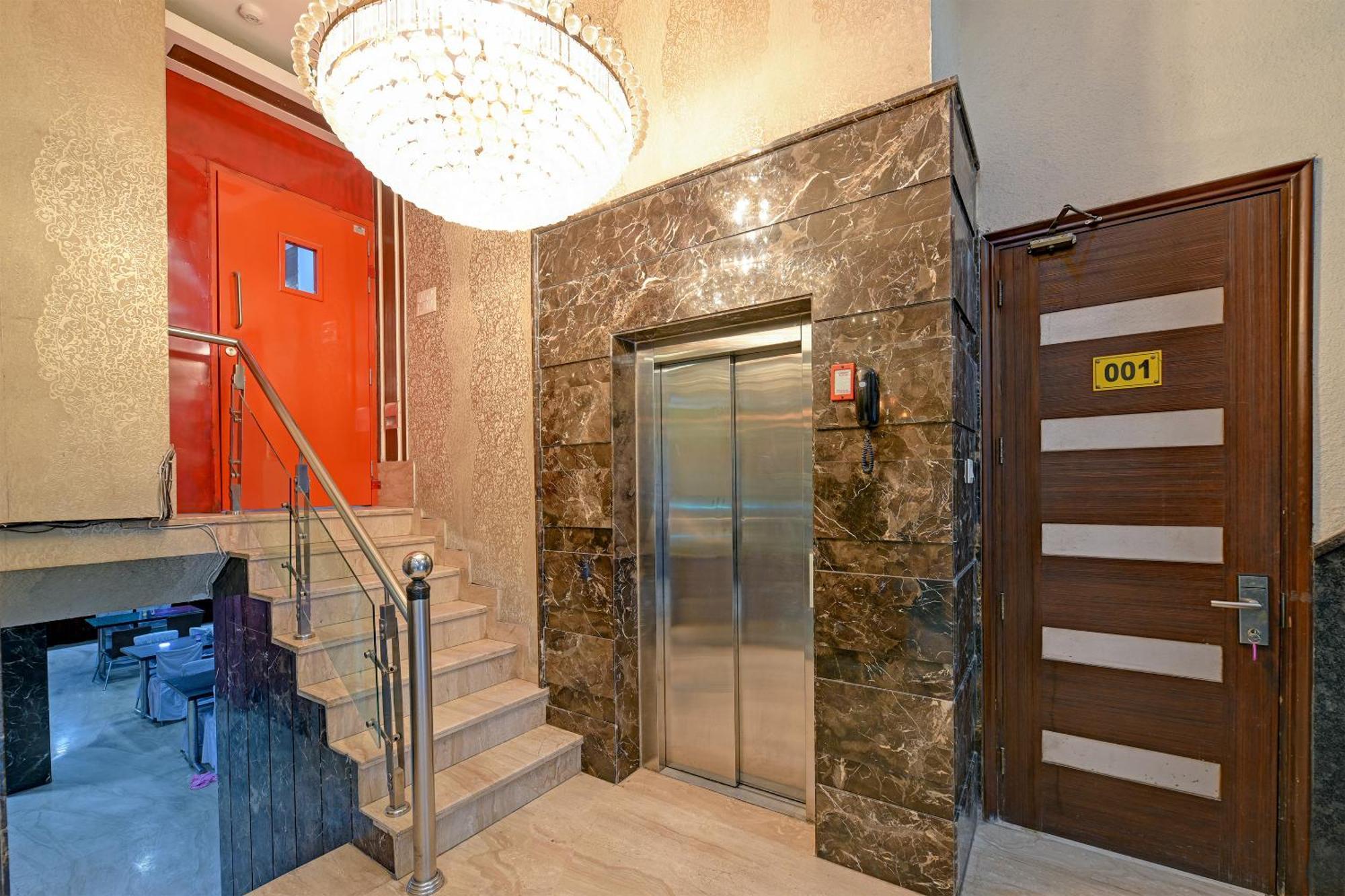 Staybook South Delhi Nueva Delhi Exterior foto